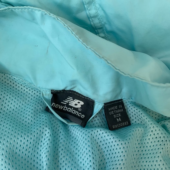 New Balance Rain Jacket - Picture 3 of 4